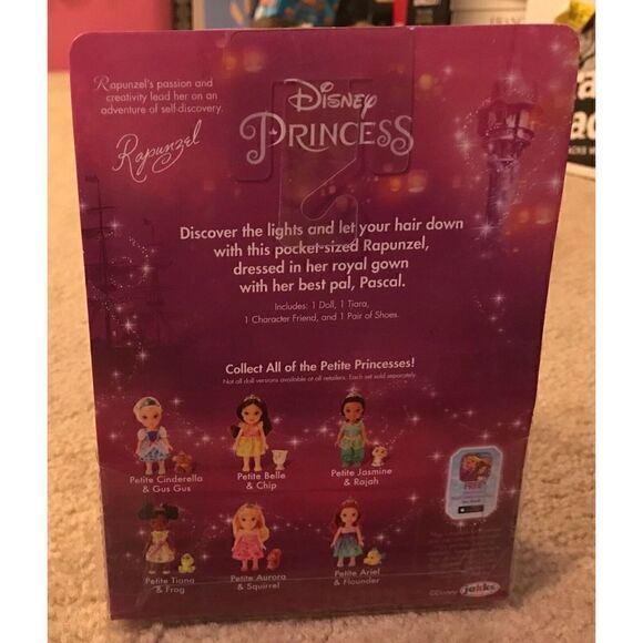 Disney Petite Princess Rapunzel Princess Rapunzel and Pascal NEW, ASAP Shipping - Picture 2 of 2